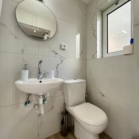 Emerald Lux Apartment Athens